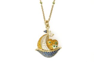 A YELLOW GOLD MULTI GEMSTONE BOAT PENDANT NECKLACE