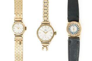 THREE 9CT WATCHES (3)