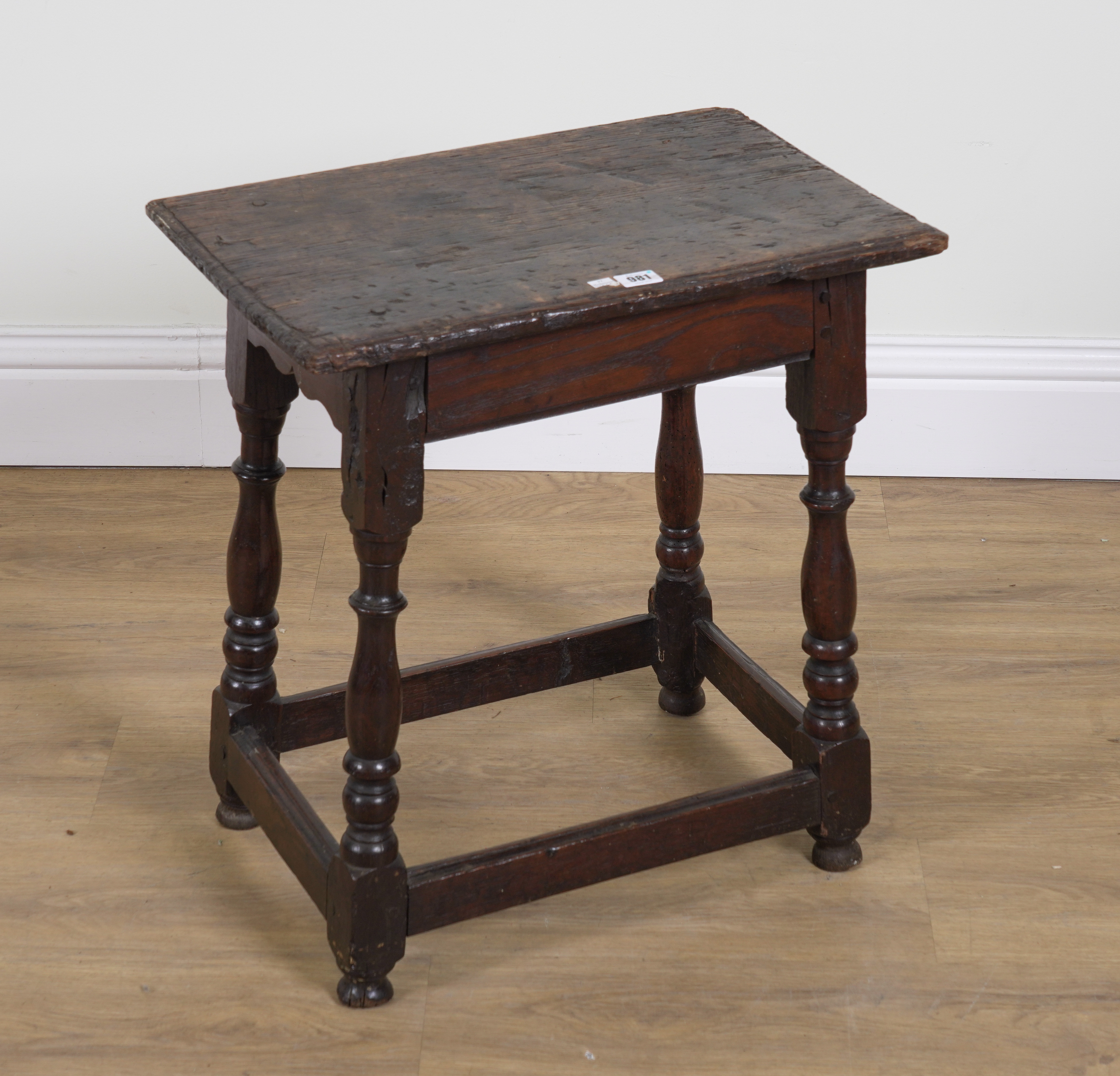 A 17TH CENTURY AND LATER OAK JOINT STOOL - Image 2 of 3