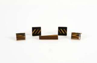 TWO PAIRS OF CUFFLINKS AND A TIE SLIDE (5)