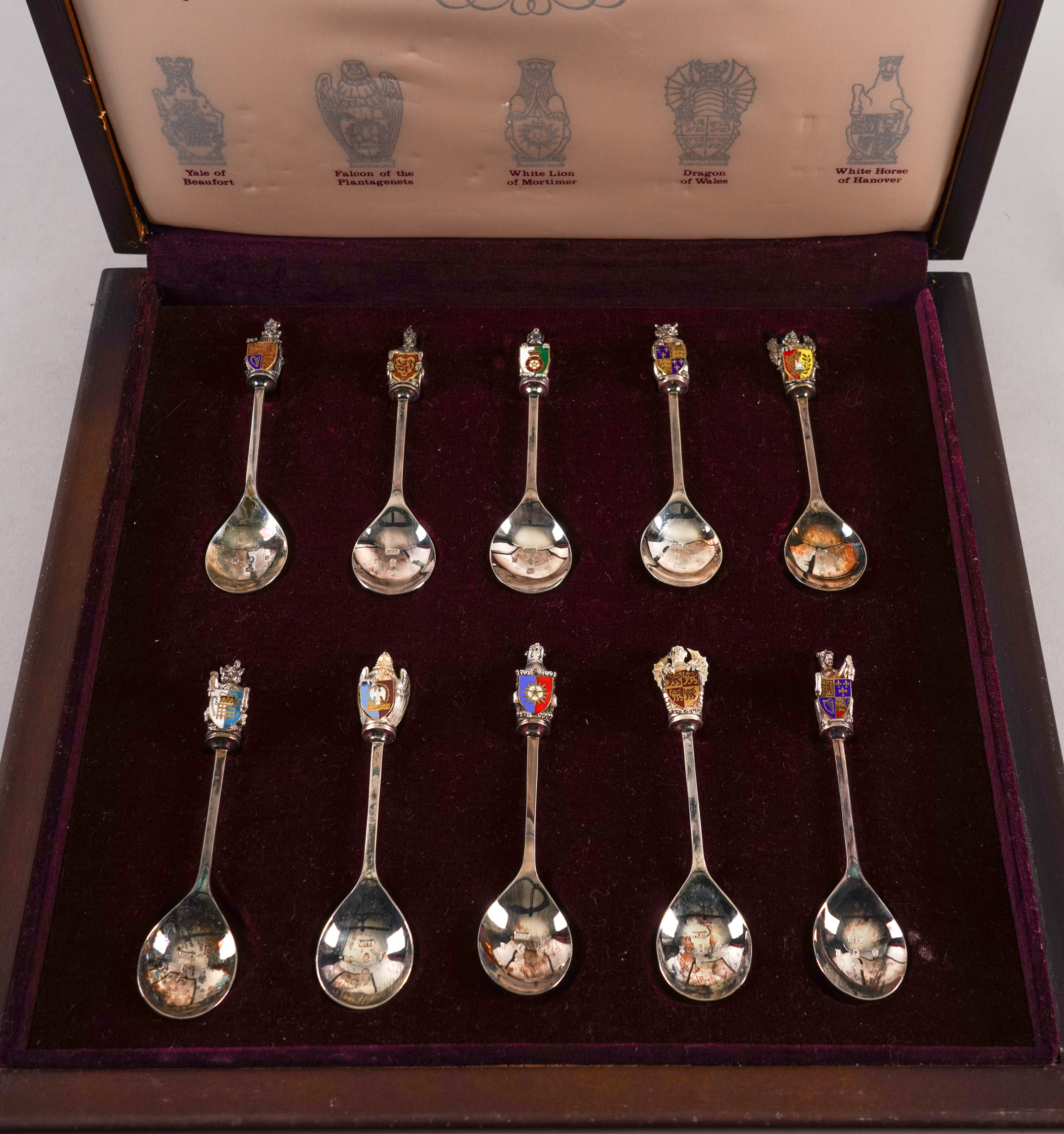 A SET OF TEN SILVER ENAMELLED SPOONS (10) - Image 2 of 6