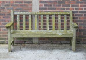 A HARDWOOD GARDEN BENCH