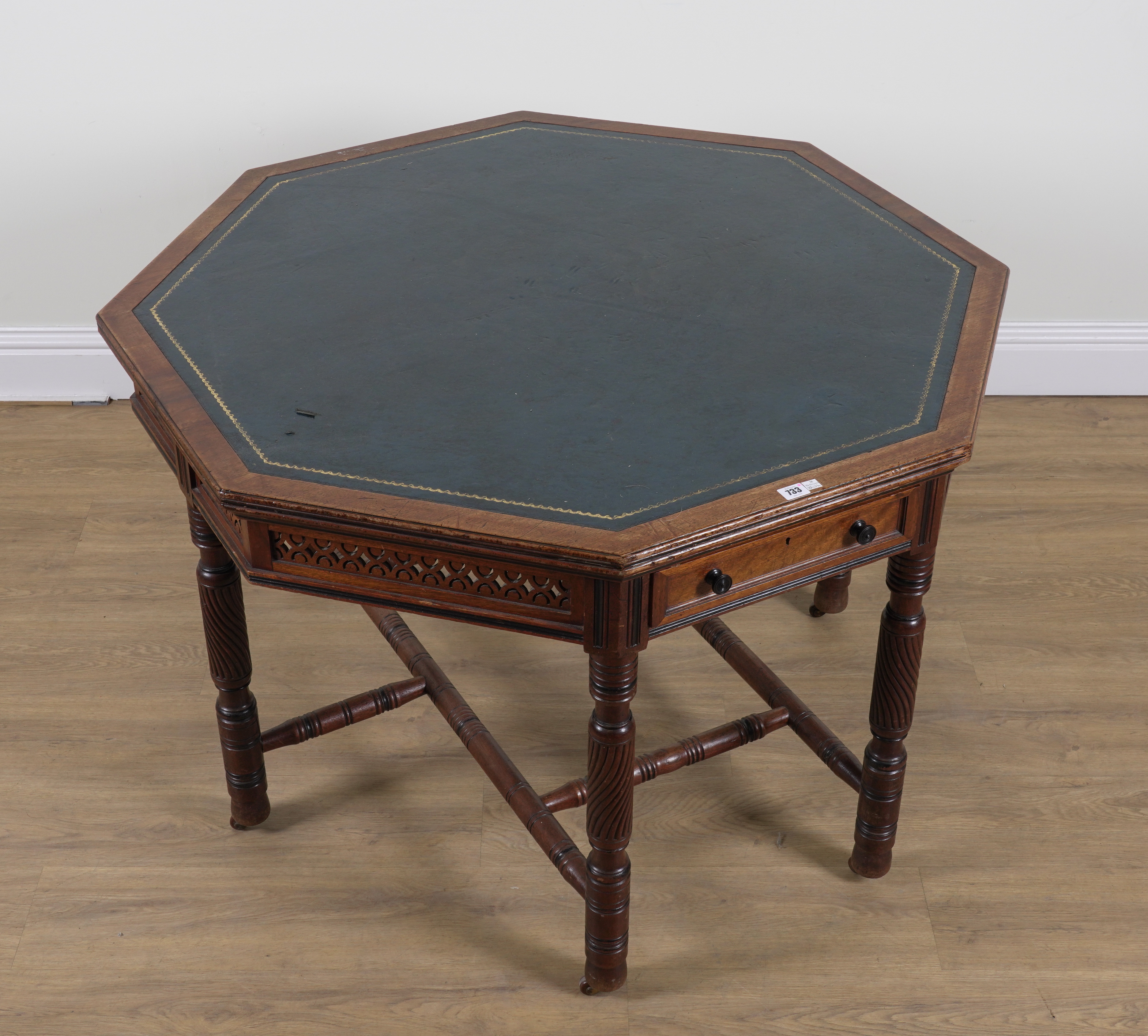 A LATE 19TH CENTURY MAHOGANY OCTAGONAL TWO DRAWER CENTRE TABLE - Image 7 of 9