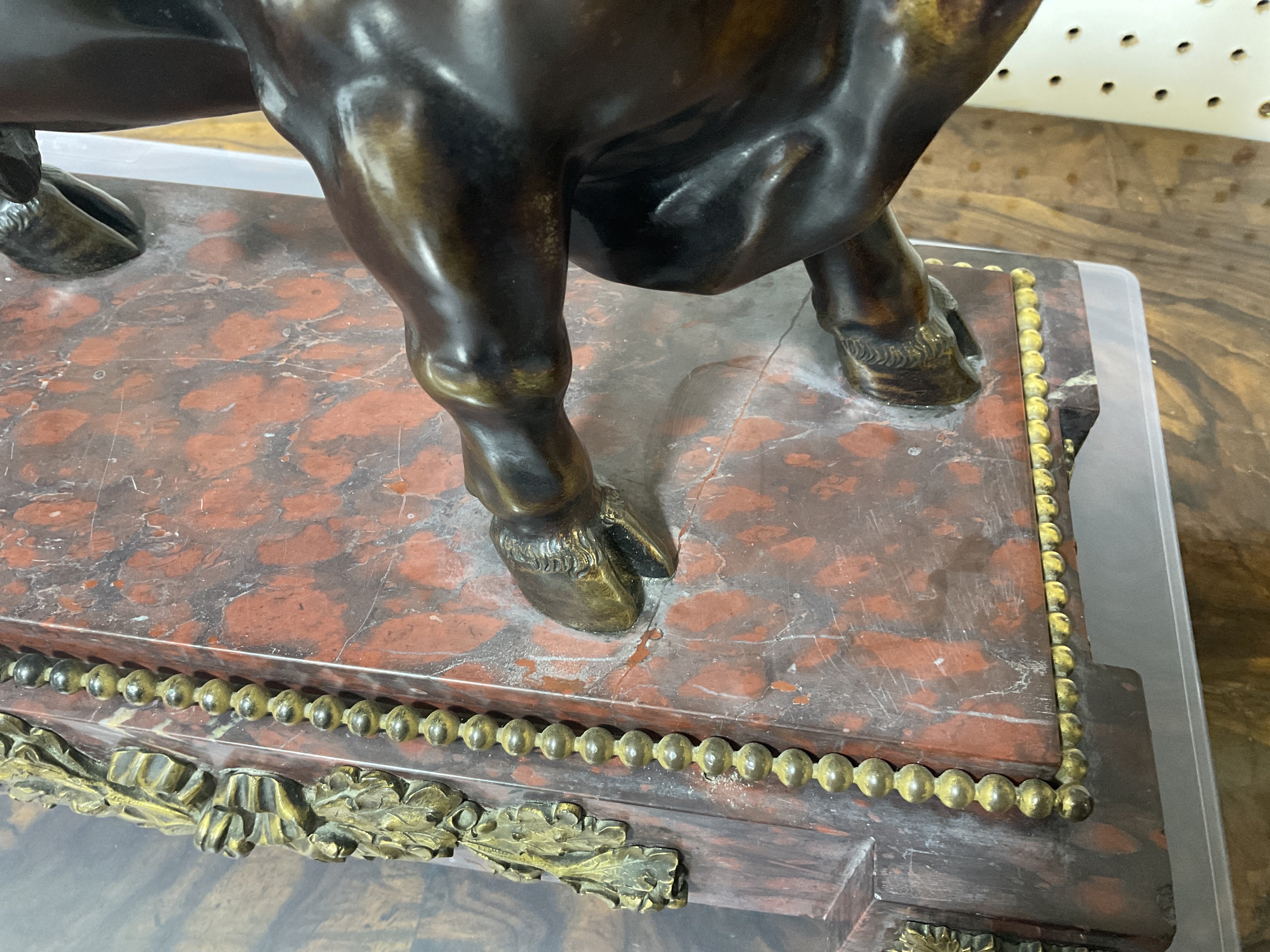 A FRENCH PATINATED BRONZE SCULPTURE OF A STANDING BULL - Image 7 of 11