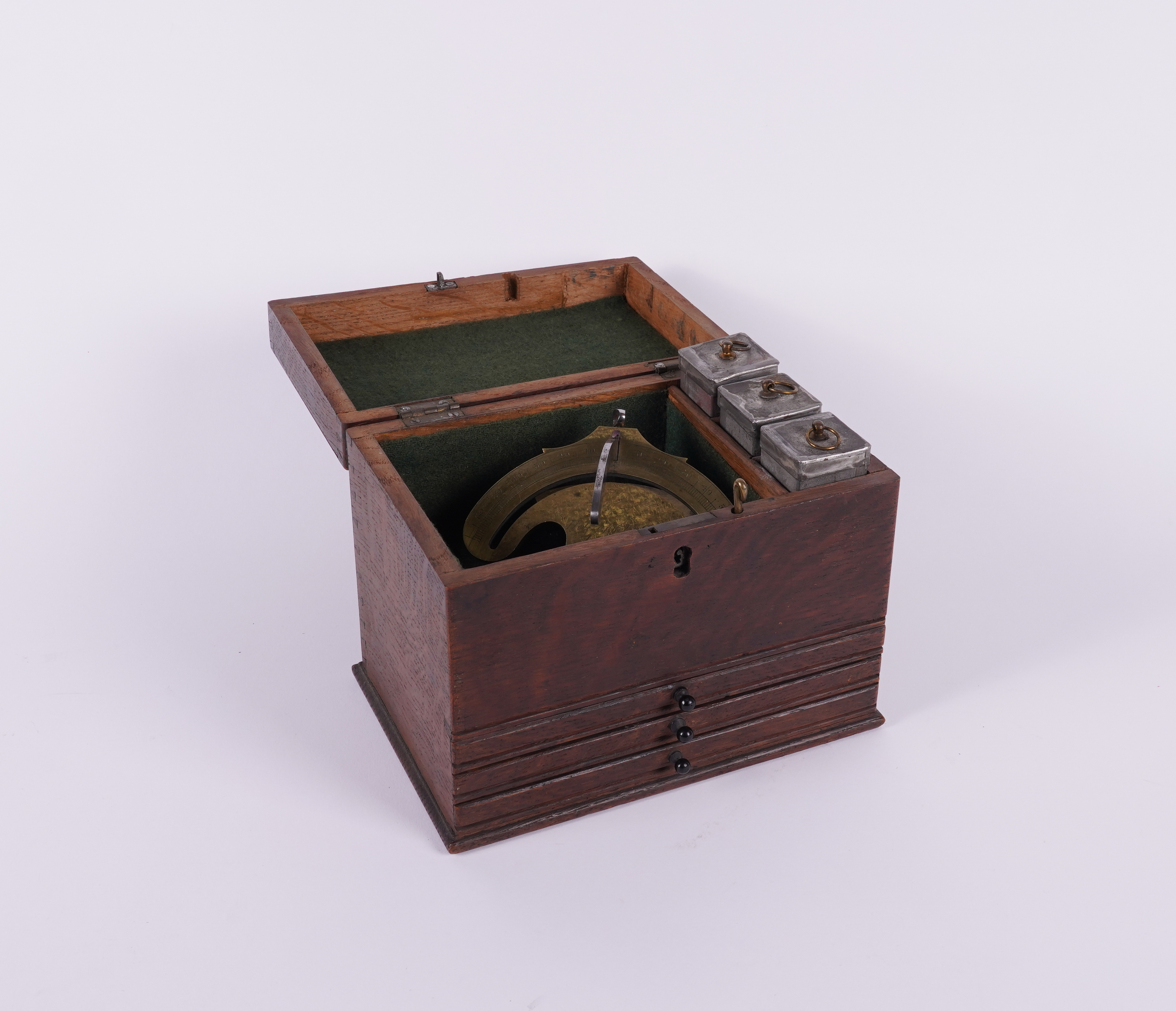 HOLTZAPFFEL & CO, LONDON: AN ANTIQUE GONIOSTAT IN MAHOGANY CASE - Image 3 of 7