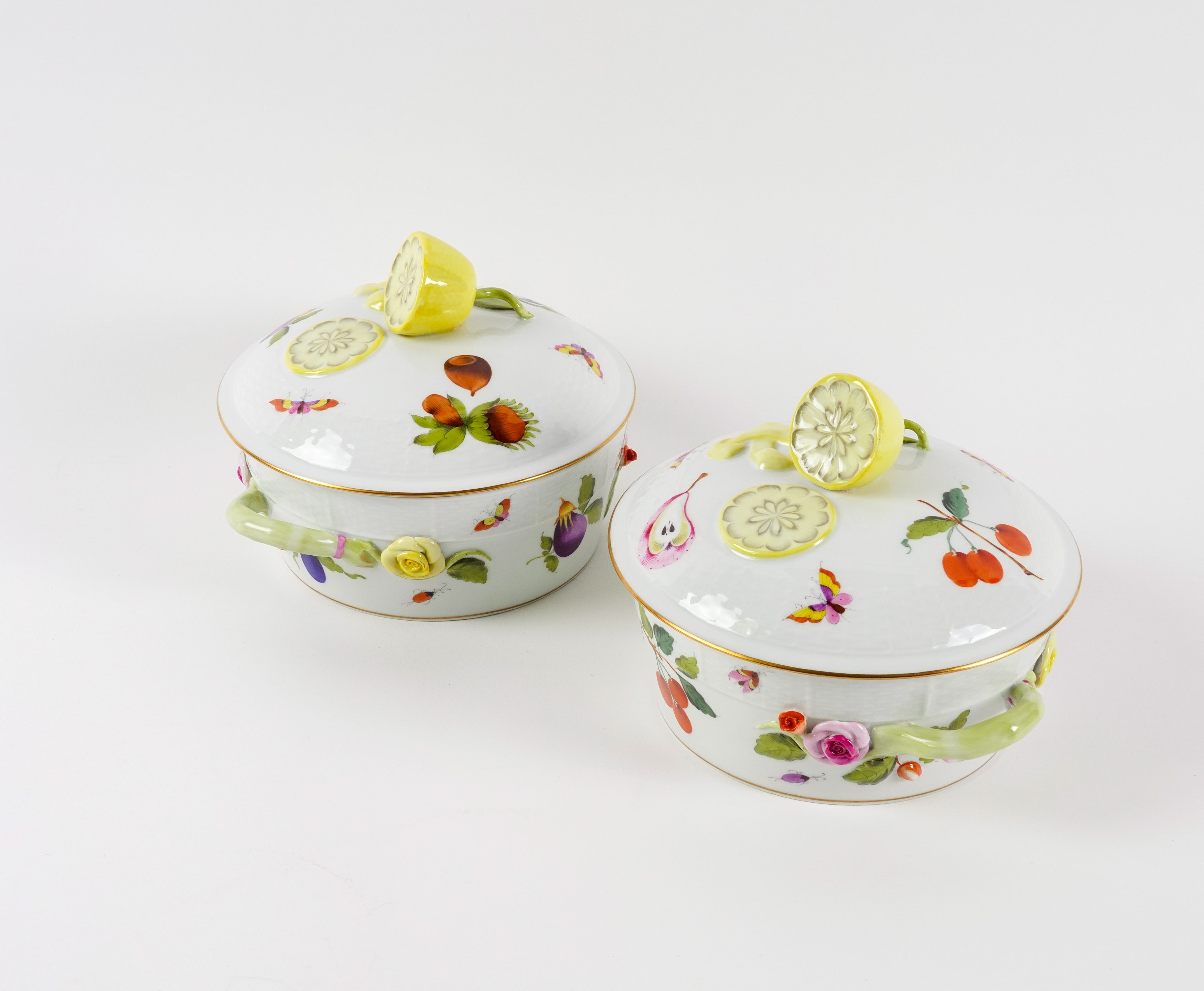 A PAIR OF HEREND `MARKET GARDEN' PATTERN OZIER MOULDED TWO-HANDLED CIRCULAR TUREENS AND COVERS... - Image 2 of 3