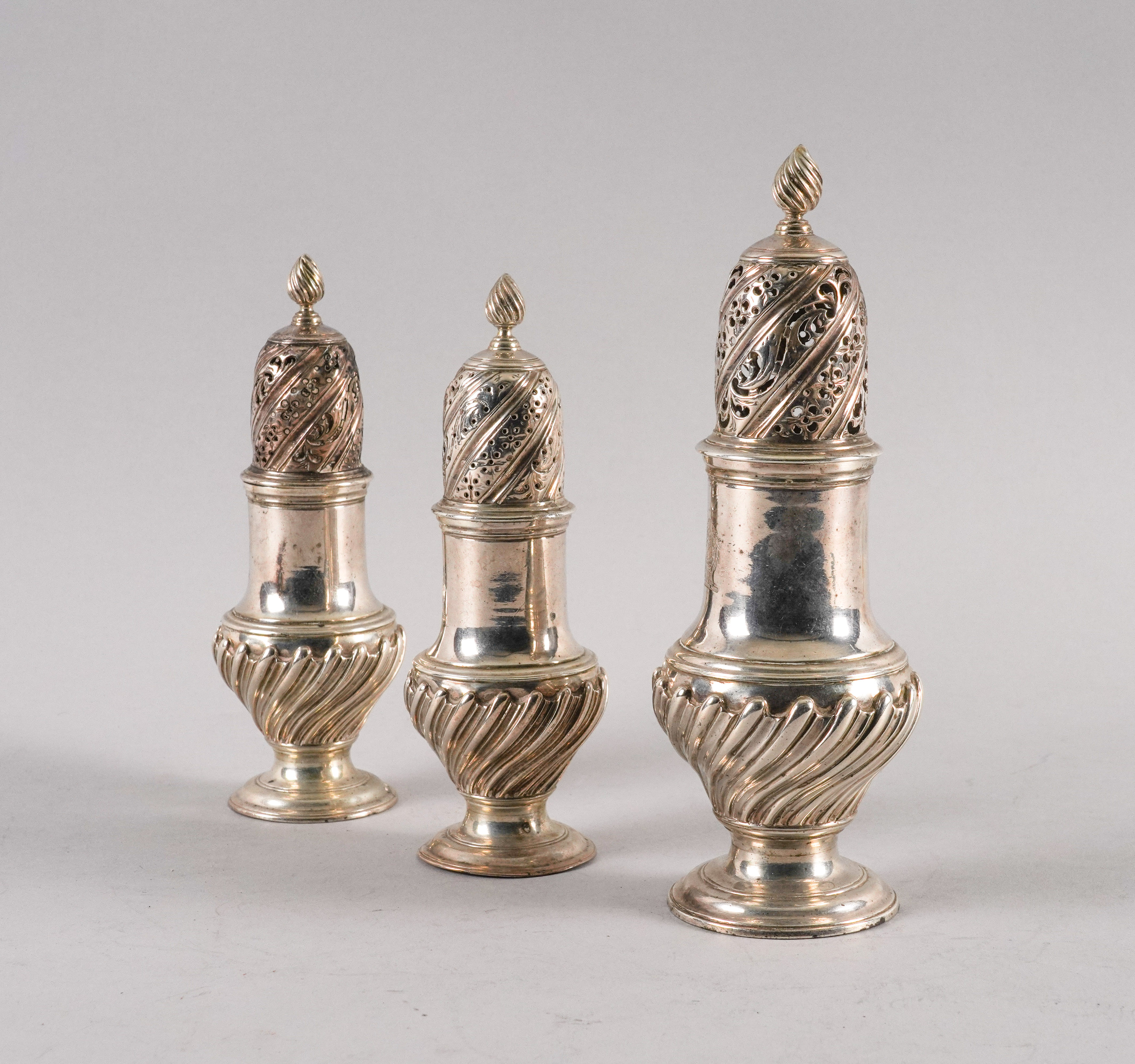 A SET OF THREE LATE GEORGE II SILVER CASTERS (3) - Image 3 of 5