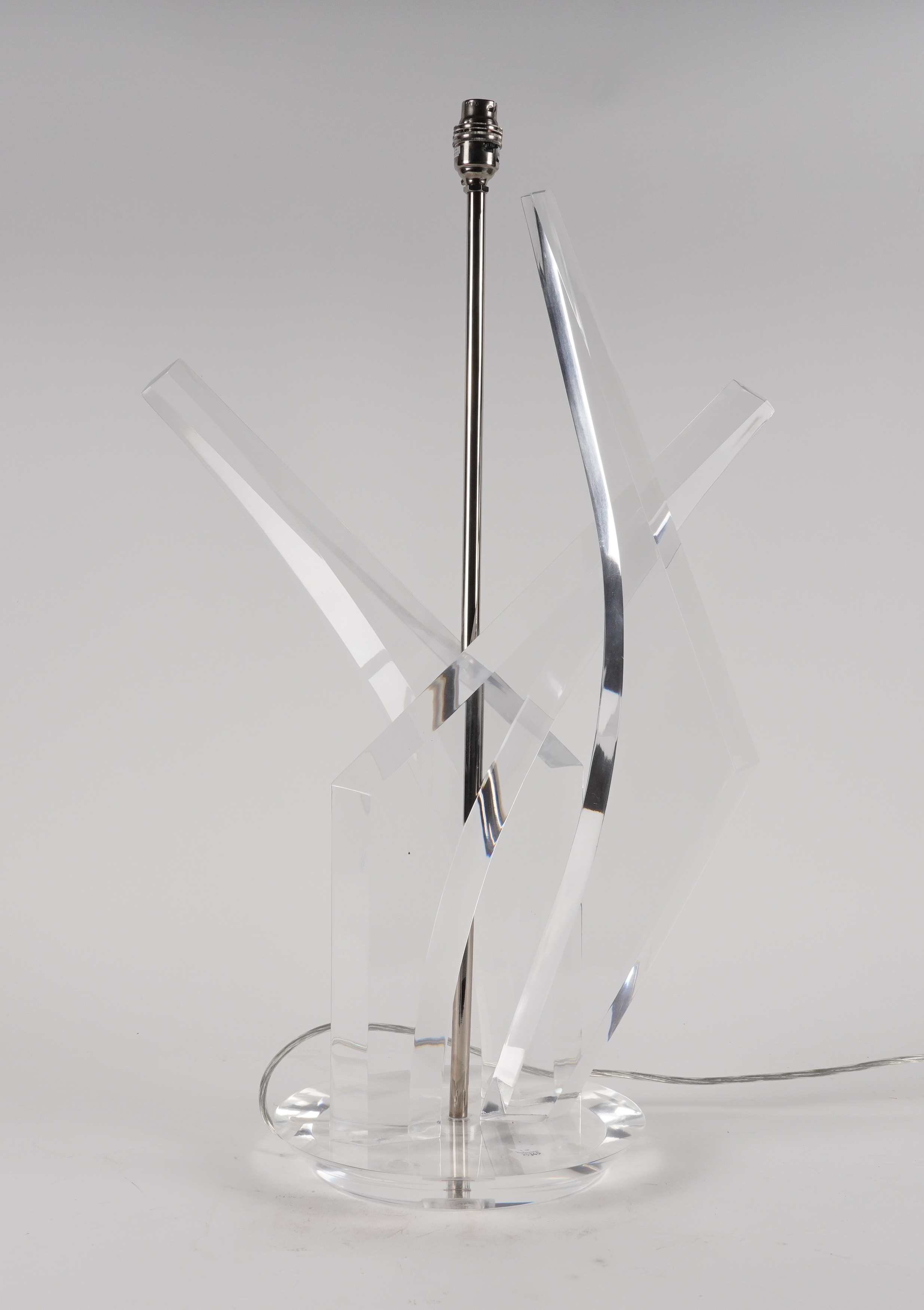 JULIAN CHICHESTER: A ‘CAMDEN TOWN’ TABLE LAMP - Image 3 of 6