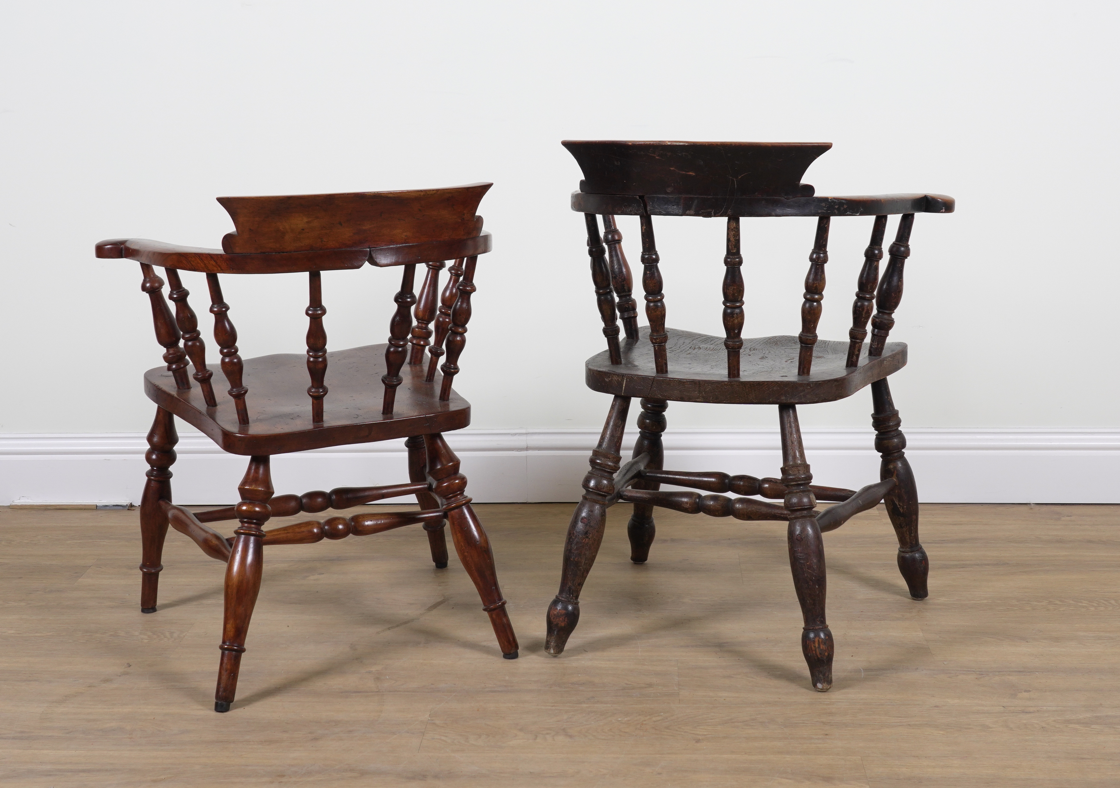 A NEAR PAIR OF ELM SEATED SMOKER'S BOW ARMCHAIRS (2) - Image 3 of 3