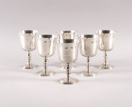 A SET OF SIX SILVER GOBLETS (6)
