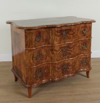 A 17TH CENTURY EUROPEAN WALNUT SERPENTINE THREE DRAWER COMMODE