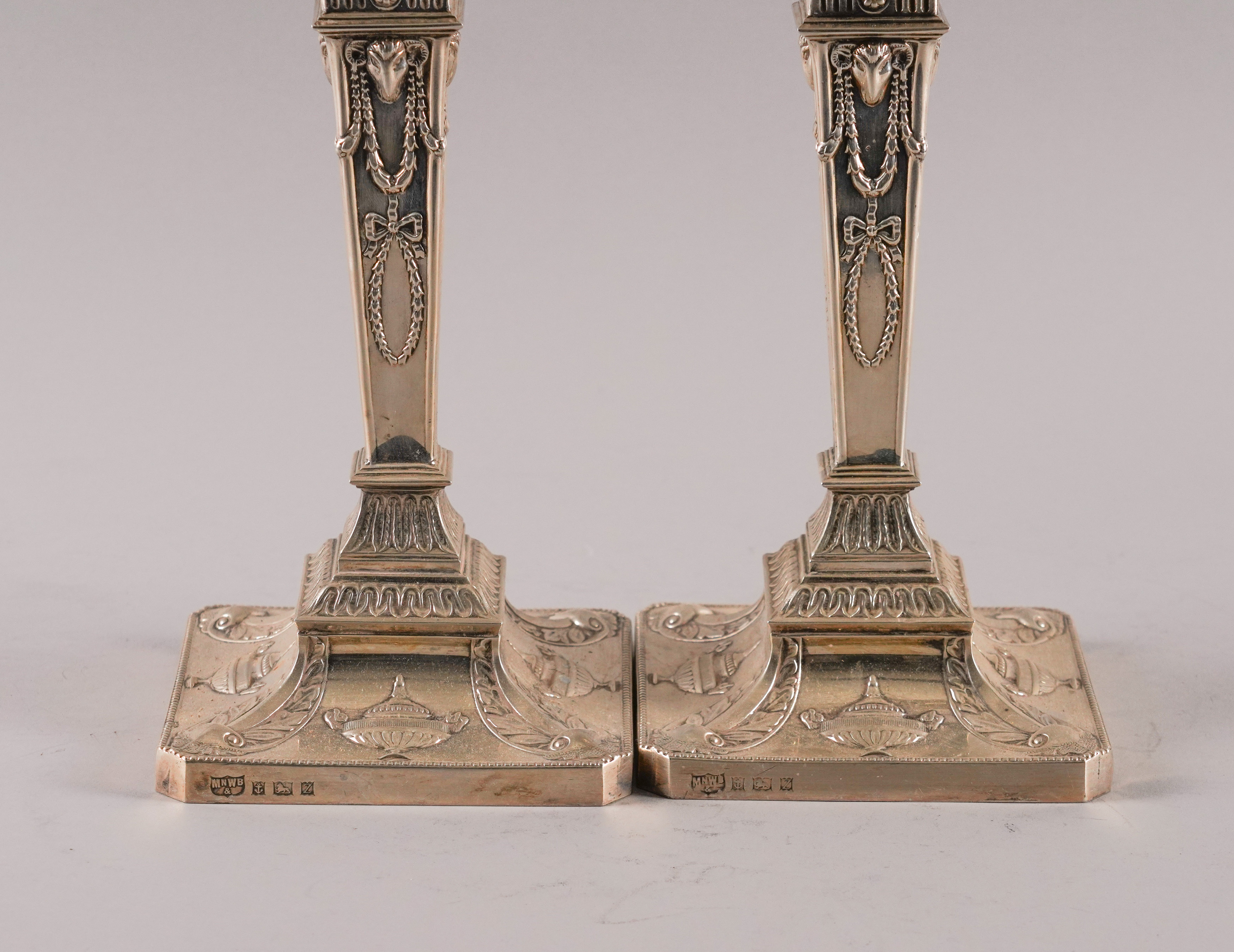 A PAIR OF SILVER THREE LIGHT TABLE CANDELABRA - Image 5 of 5