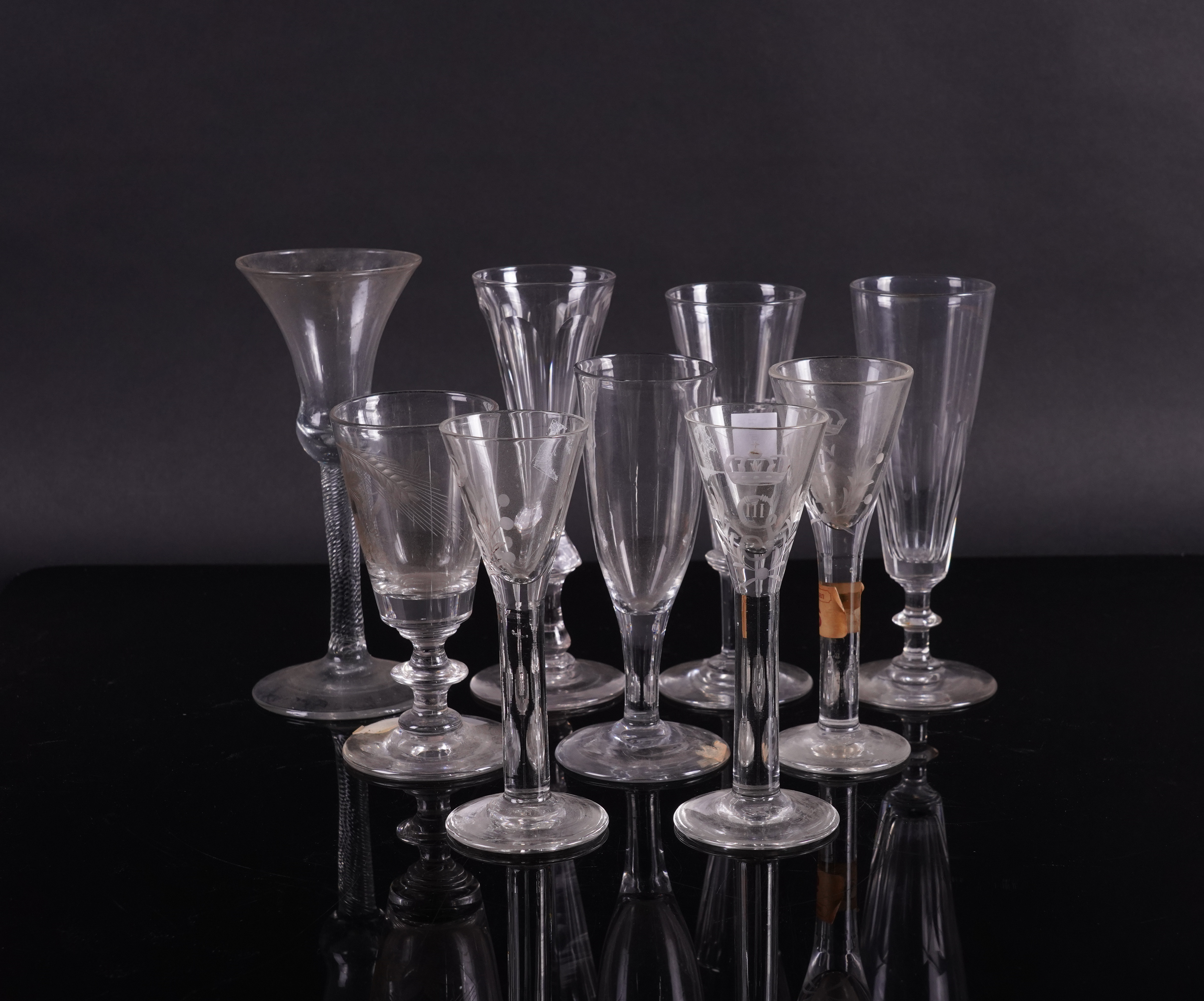 A GROUP OF NINE VARIOUS DRINKING GLASSES (9) - Image 2 of 2