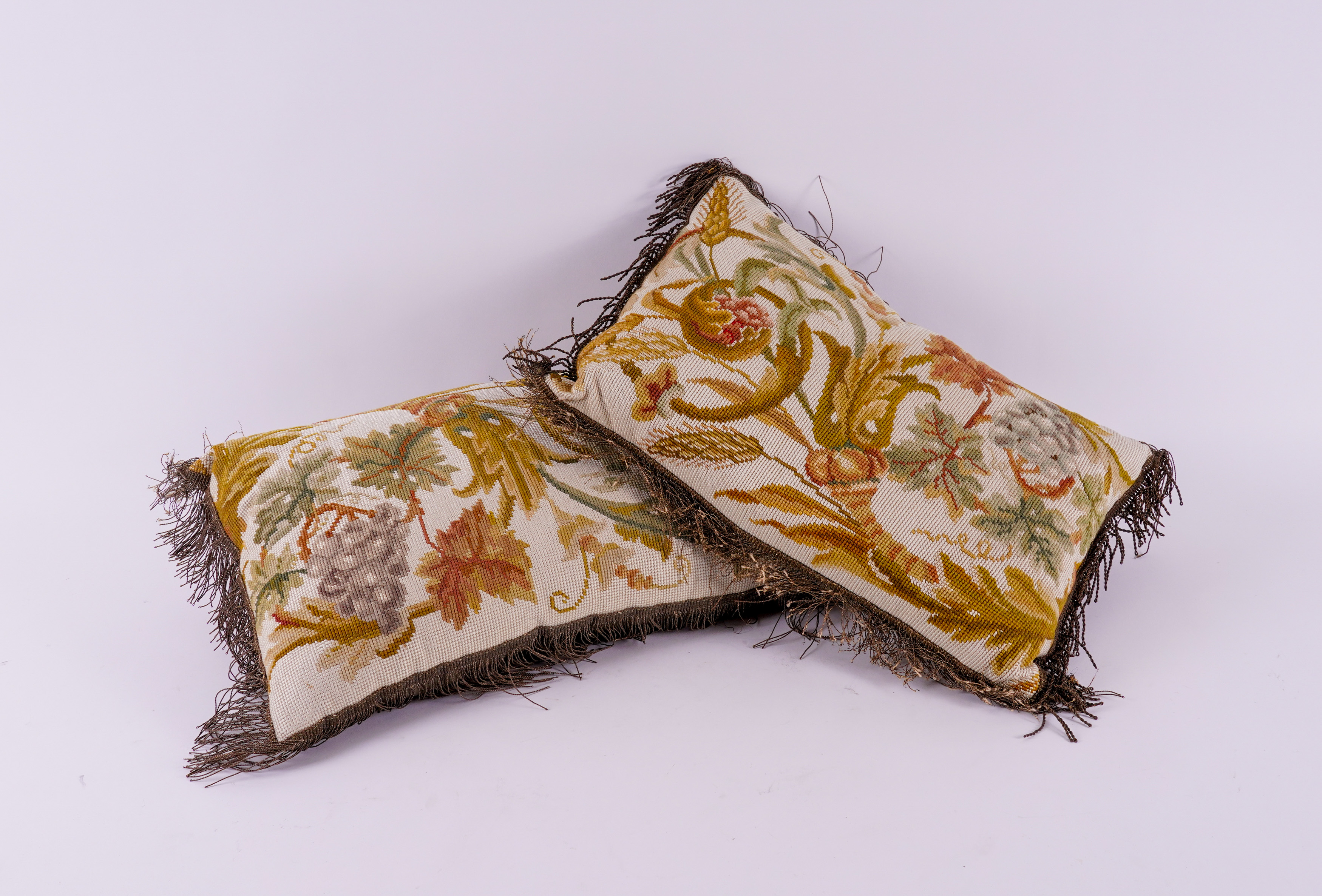 A PAIR OF FRENCH NEEDLEWORK AND SILK CUSHIONS (2) - Image 2 of 3