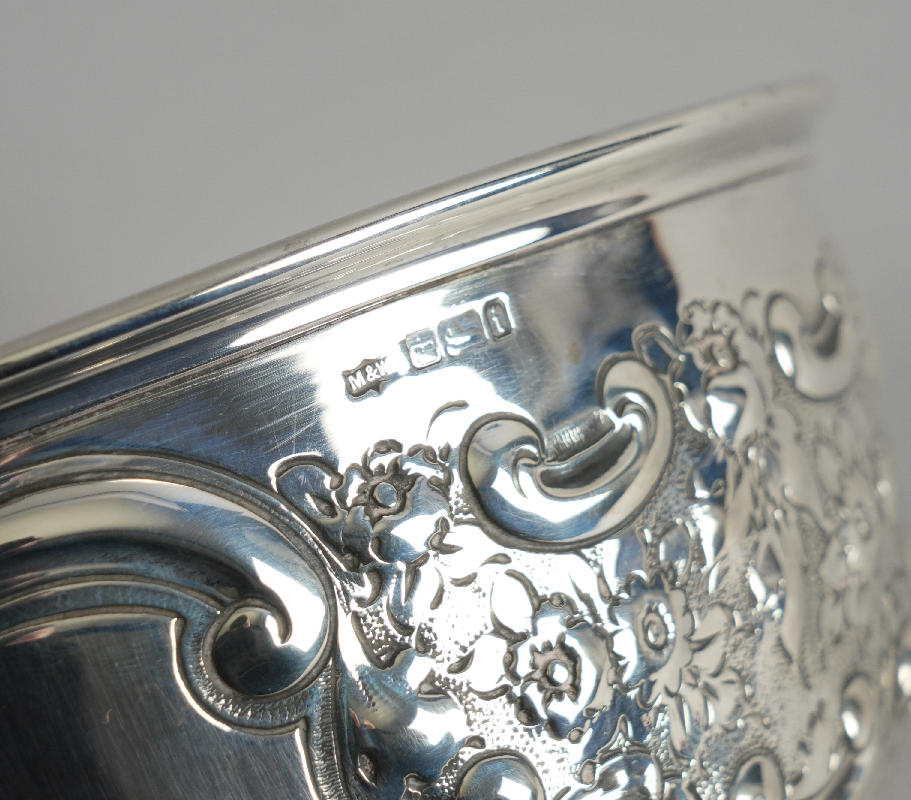 A SILVER ROSE BOWL - Image 3 of 3