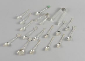 A GROUP OF SILVER AND FOREIGN FLATWARE (17)