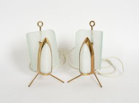 ARREDOLUCE: A PAIR OF ITALIAN BRASS AND FROSTED GLASS TABLE LAMPS (2)