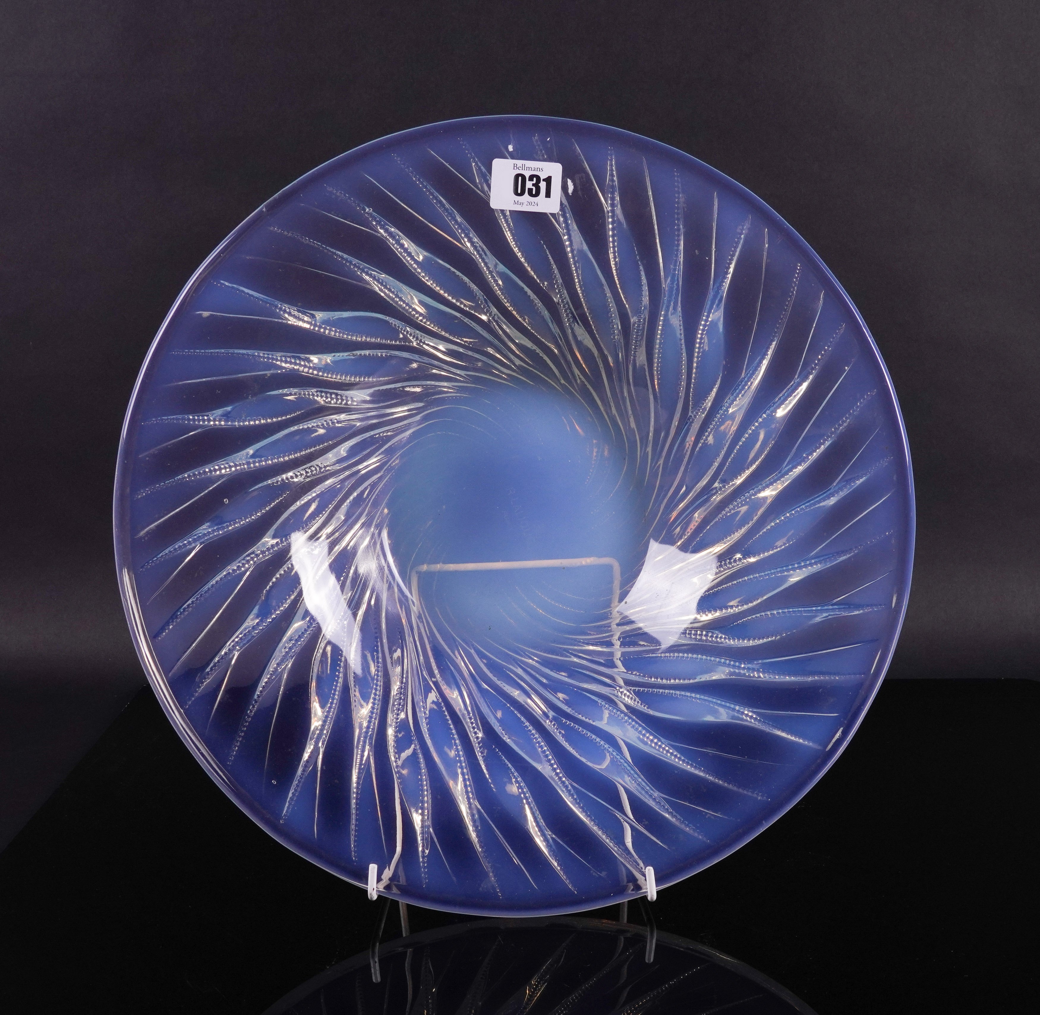 `ALGUES'. A LALIQUE OPALESCENT GLASS DISH