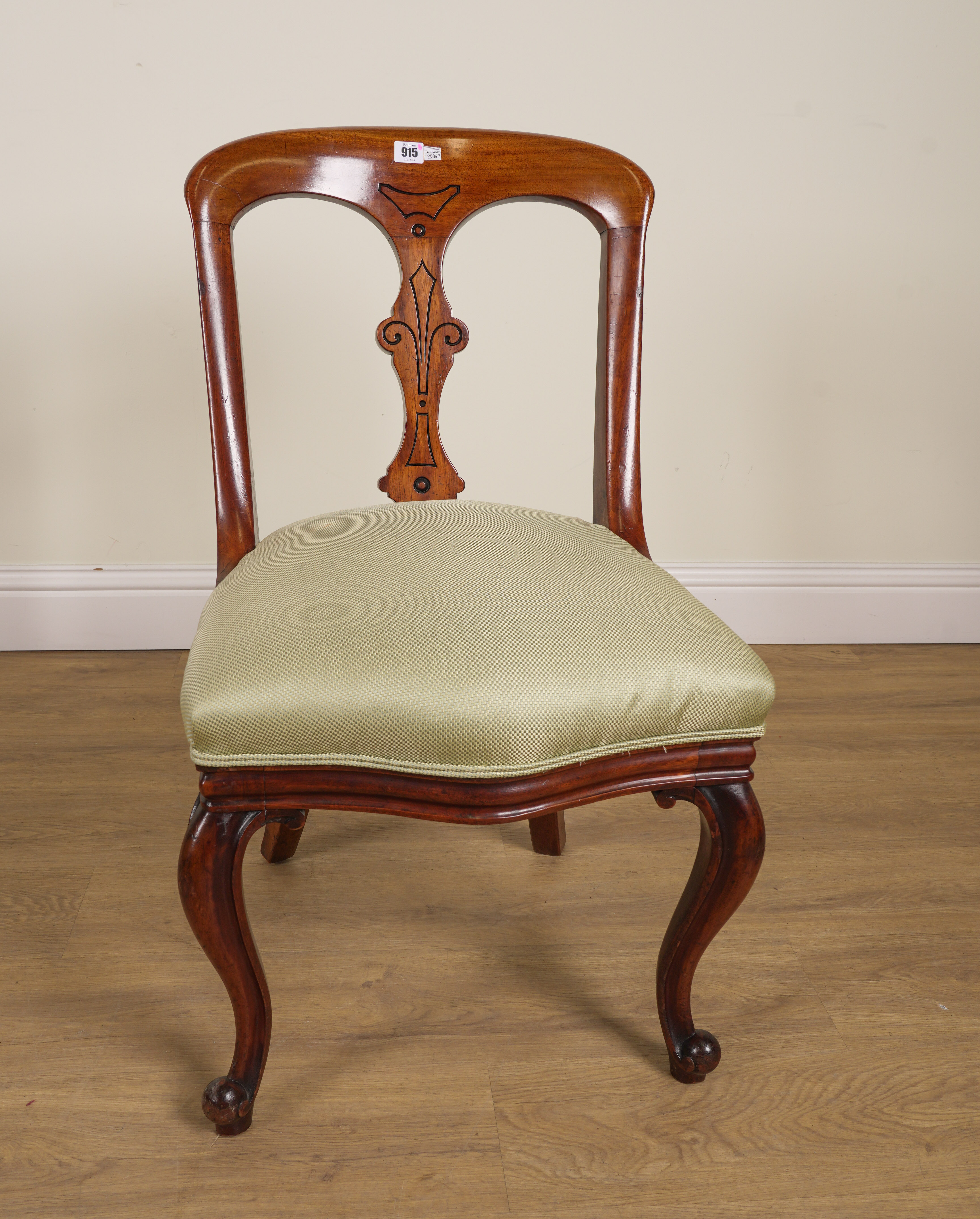 A SET OF TWELVE MAHOGANY TUB BACK DINING CHAIRS (12) - Image 2 of 3