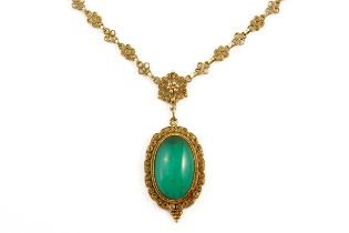 ATTRIBUTED TO RICHARD LLEWELLYN RATHBONE: A JADE NECKLACE