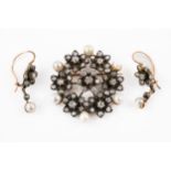 A DIAMOND AND PEARL BROOCH WITH MATCHING EARRINGS, BOXED (4)