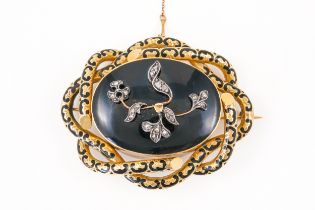 A VICTORIAN MOURNING BROOCH
