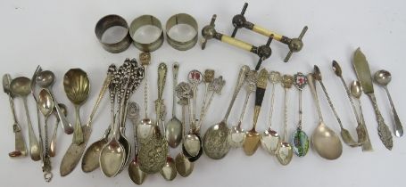 A quantity of silver and plated flatware items. (Quantity) Condition report: Some age related wear.