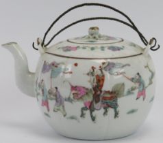 A Chinese Famille Rose porcelain teapot and cover, late 19th/early 20th century. Finely painted