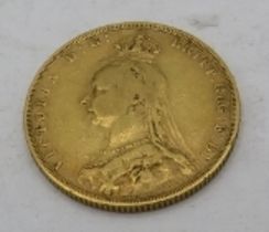 A Victorian sovereign 1892, in box. Condition report: Quite worn.