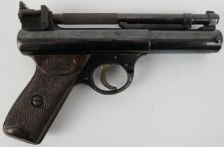 A vintage Webley Senior air pistol. (.177 calibre) Condition report: Condition report: Some wear