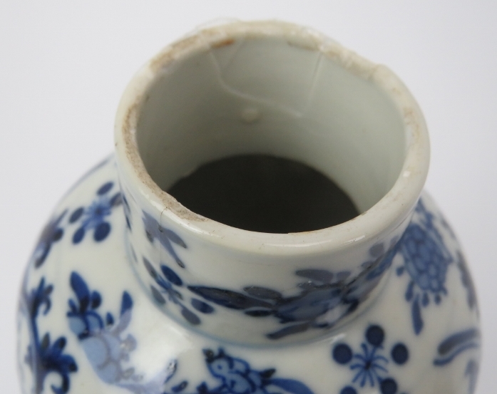 Two Chinese blue and white porcelain meiping vases and a scalloped bowl, 19th century. Both vases - Image 4 of 10