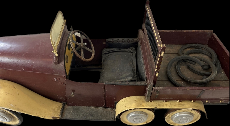 Toys: A vintage children’s pedal car, mid 20th century. The car was likely to have been produced - Image 3 of 4