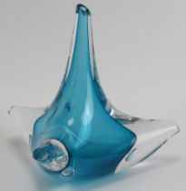 A studio glass vase by S L Linders. 15.9 cm height. Condition report: Good condition.