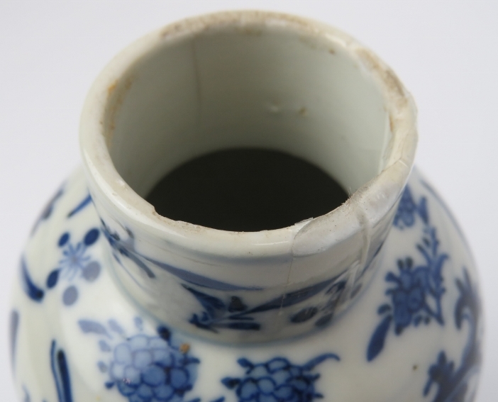 Two Chinese blue and white porcelain meiping vases and a scalloped bowl, 19th century. Both vases - Image 3 of 10