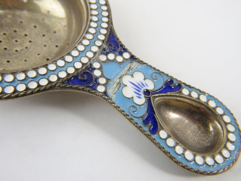 A pair of Russian silver gilt and enamel salts and spoons, a similar tea strainer and a silver - Image 5 of 5