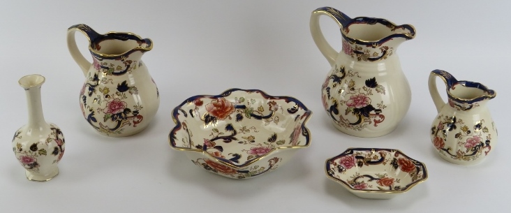 Six Mason’s ‘Mandalay’ pattern wares. Comprising three jugs of graduated size, two bowls and a vase. - Image 2 of 3
