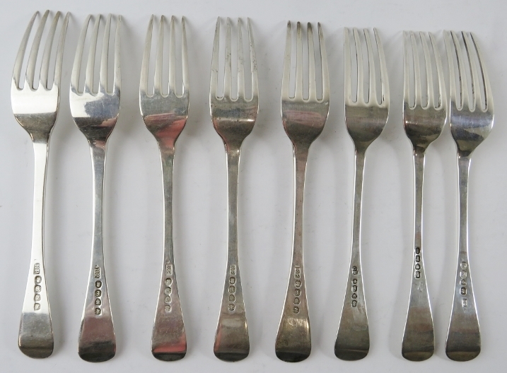 Harlequin set of 8 silver dessert forks, mainly George IV, all hallmarked for London, mixed - Image 2 of 3