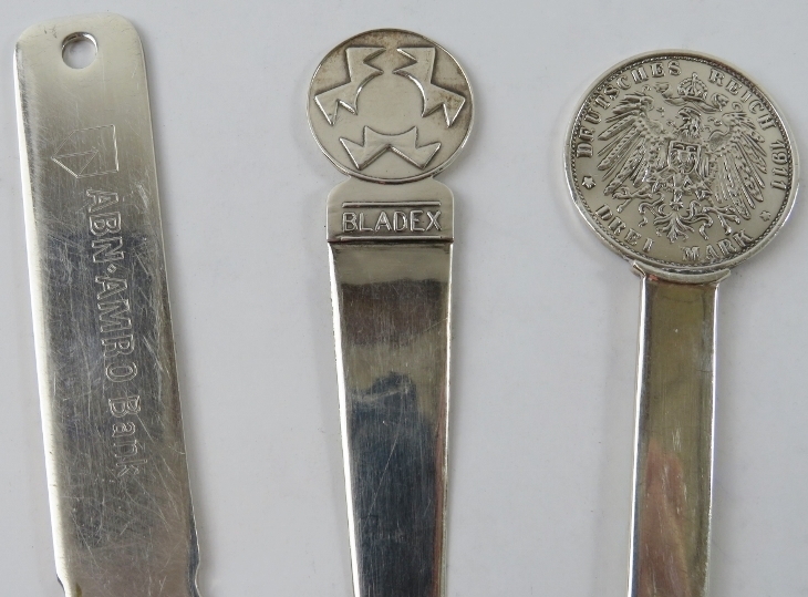 Three white metal paperknives, one marked Peru 925 and a leaf shape dish marked 925. Gross - Image 2 of 3