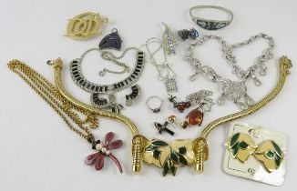 A quantity of costume jewellery, to include suites, silver and amber (Qty).