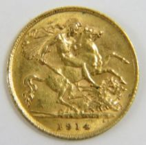 George V 1914 gold half sovereign coin.