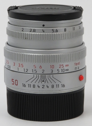 A Leica Summicron-M 1:2 50mm E39 silver camera lens. Leica caps, case and box and included. Serial - Image 3 of 4