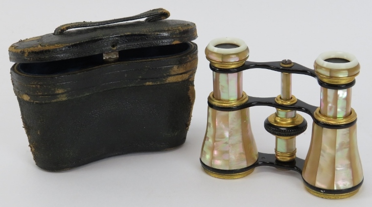 A pair of gilt and enamalled mother pearl opera glasses, 19th/early 20th century. With black leather - Image 4 of 4
