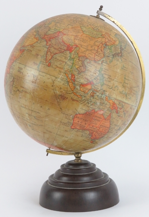 A vintage English ‘Geographica’ 10 inch terrestrial globe, circa 1920s/30s. The globe marked with - Bild 2 aus 6