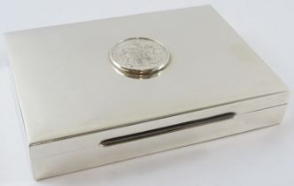 A German silver cigarette box bearing the Hamburg coat of arms. Cedar lined 14.5cm x 10cm. Gross