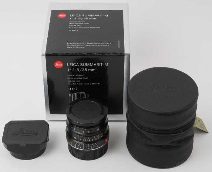 A Leica Summarit-M 1:2.5 / 35mm E39 black camera lens. With caps, hood for 35mm & 50mm f/2.5, - Image 4 of 4