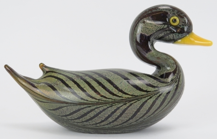A Murano glass duck, 20th century. Possibly by Franco Moretti. 20.5 cm length. Condition report:
