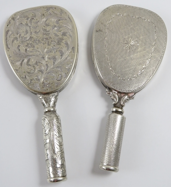 Two novelty Italian silver mirror shaped powder compacts with lipstick holder handles. Each - Image 2 of 3