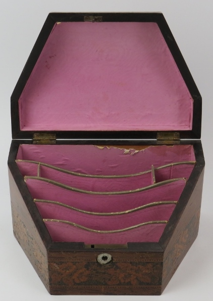 A Tunbridge ware parquetry inlaid letter rack box, late 19th/early 20th century. The hinged cover - Image 5 of 5