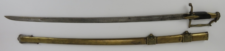 Militaria: A French Hussar cavalry officer’s sabre sword, 19th century. With a cross hatched - Image 2 of 7