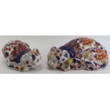 A large pair of Chinese Imari ornamental cat figurines, late 20th century. (2 items) 32 cm length,